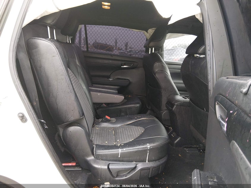 2021 Toyota Highlander VIN 5TDJZRAH4MS053936 IAAI salvage auction — FRONT END, Salvage (California), sold $9,675 on 2026-07-29 (photo 8)
