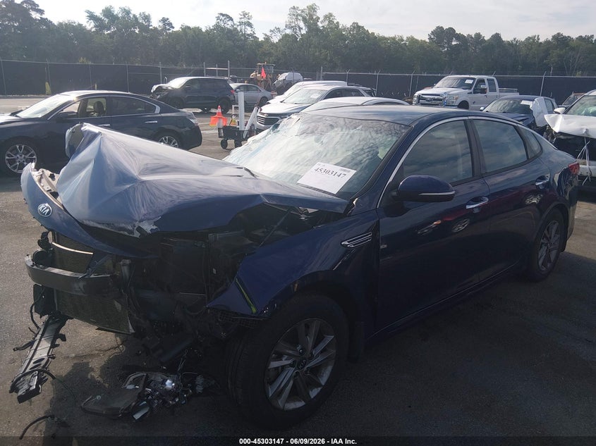 2020 Kia Optima VIN 5XXGT4L33LG421622 IAAI salvage auction — FRONT END, Salvage Title, sold $525 on 2026-07-15 (photo 2)