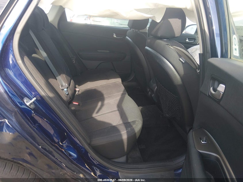 2020 Kia Optima VIN 5XXGT4L33LG421622 IAAI salvage auction — FRONT END, Salvage Title, sold $525 on 2026-07-15 (photo 8)