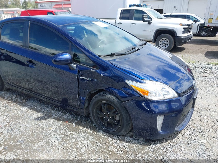 2014 Toyota Prius VIN JTDKN3DU8E1740874 IAAI salvage auction — RIGHT FRONT, Salvage Title, sold $3,075 on 2026-07-08 (photo 6)