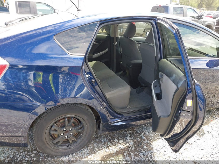 2014 Toyota Prius VIN JTDKN3DU8E1740874 IAAI salvage auction — RIGHT FRONT, Salvage Title, sold $3,075 on 2026-07-08 (photo 8)