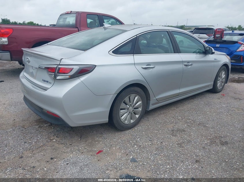 2016 Hyundai Sonata VIN KMHE24L12GA010976 IAAI salvage auction — NORMAL WEAR, Original (Texas), sold $400 on 2026-07-22 (photo 4)