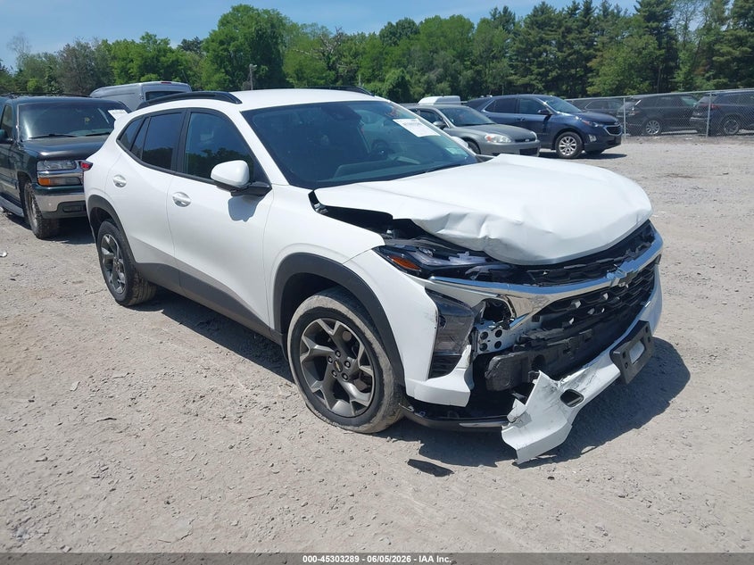 2024 Chevrolet Trax VIN KL77LHE24RC160549 IAAI salvage auction — FRONT END, Salvage Title, sold $6,300 on 2026-07-08 (photo 1)