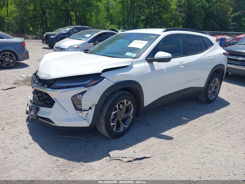 2024 Chevrolet Trax VIN KL77LHE24RC160549 IAAI salvage auction — FRONT END, Salvage Title, sold $6,300 on 2026-07-08 (photo 2)