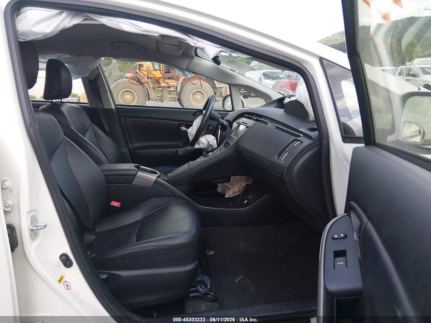 2013 Toyota Prius VIN JTDKN3DUXD1650902 IAAI salvage auction — LEFT FRONT, Salvage (Pennsylvania), sold $1,500 on 2026-07-08 (photo 5)