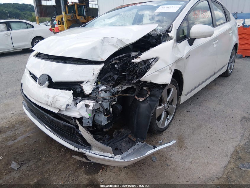 2013 Toyota Prius VIN JTDKN3DUXD1650902 IAAI salvage auction — LEFT FRONT, Salvage (Pennsylvania), sold $1,500 on 2026-07-08 (photo 6)