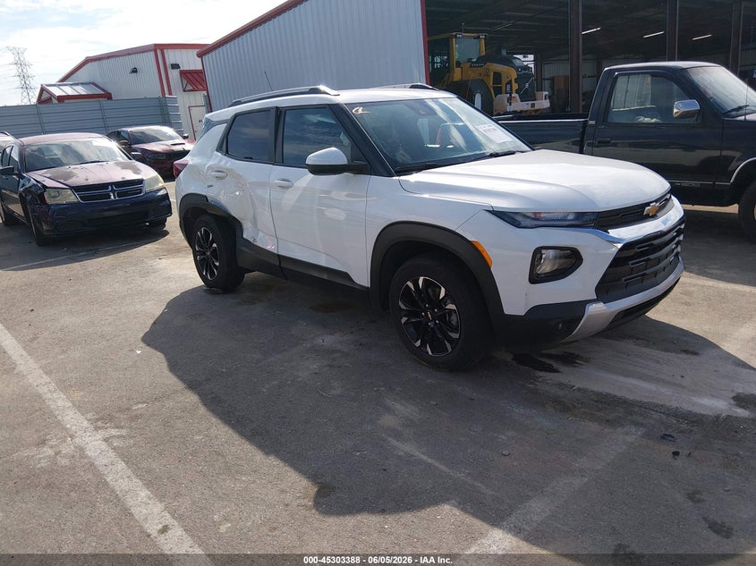 2023 Chevrolet Trailblazer VIN KL79MPSL6PB181564 IAAI salvage auction — RIGHT SIDE, Salvage Title, sold $5,800 on 2026-07-07 (photo 1)