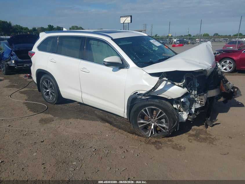2016 Toyota Highlander VIN 5TDKKRFH3GS164502 IAAI salvage auction — FRONT END, Salvage Title, sold $2,750 on 2026-07-22 (photo 1)