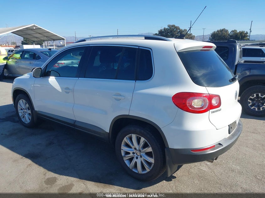 2009 Volkswagen Tiguan VIN WVGAV75N09W524631 IAAI salvage auction — RIGHT REAR, Salvage (Idaho), sold $275 on 2026-07-22 (photo 3)