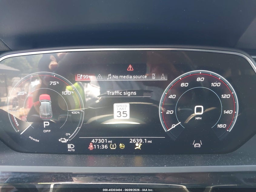 2021 Audi E-tron sportback VIN WA12AAGE8MB002130 IAAI salvage auction — FRONT END, Salvage Title, sold $14,100 on 2026-07-11 (photo 7)