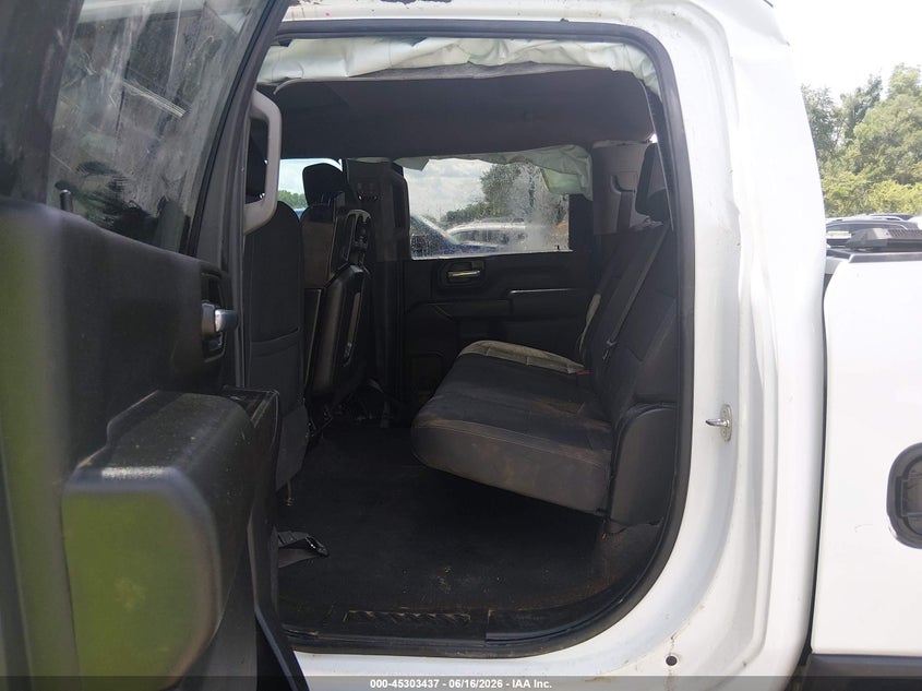 2024 Chevrolet VIN 2GC4YME75R1112219 IAAI salvage auction — ROLLOVER, Salvage Title, sold $8,800 on 2026-09-16 (photo 7)