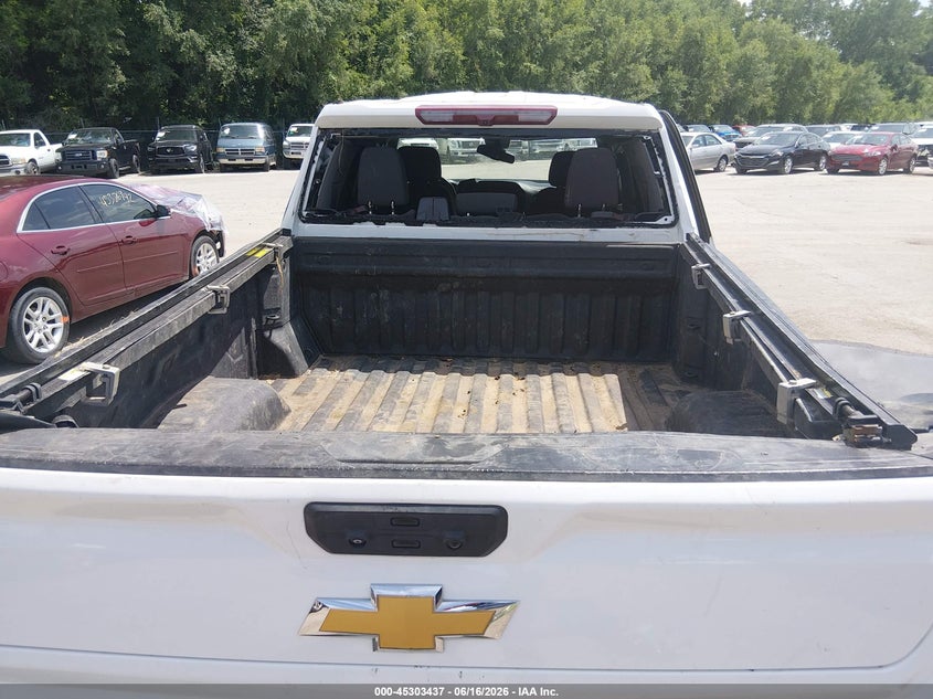 2024 Chevrolet VIN 2GC4YME75R1112219 IAAI salvage auction — ROLLOVER, Salvage Title, sold $8,800 on 2026-09-16 (photo 8)