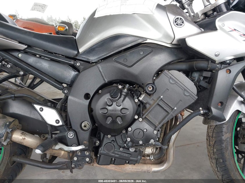 2011 Yamaha Fz1 VIN JYARN17Y8BA001674 IAAI salvage auction — LEFT SIDE, Bill Of Sale (Washington), sold $500 on 2026-07-29 (photo 8)