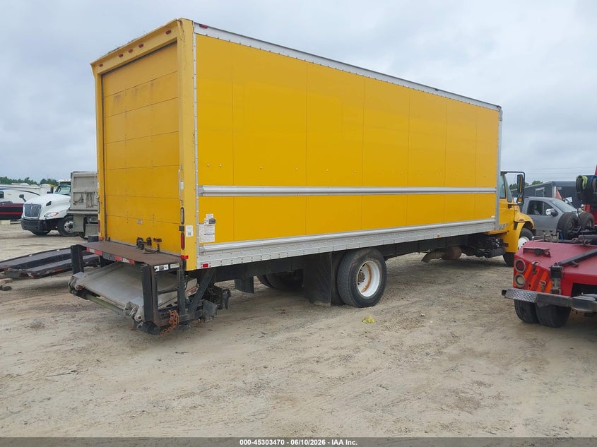 2012 International 4000 series VIN 1HTMMAAL7CH451617 IAAI salvage auction — NORMAL WEAR, Clear (North Carolina), sold $800 on 2026-07-08 (photo 4)