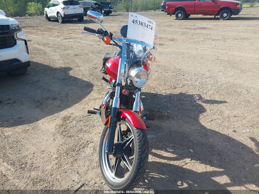 2012 Triumph motorcycle Speedmaster VIN SMT915RN4CT541105 IAAI salvage auction — SIDE, Salvage (Illinois), sold $675 on 2026-07-15 (photo 5)
