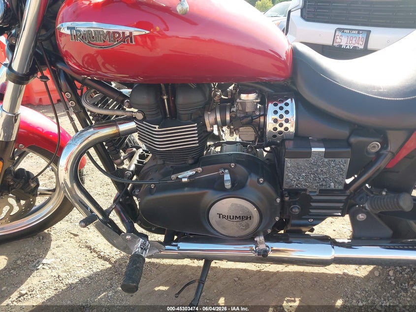 2012 Triumph motorcycle Speedmaster VIN SMT915RN4CT541105 IAAI salvage auction — SIDE, Salvage (Illinois), sold $675 on 2026-07-15 (photo 9)