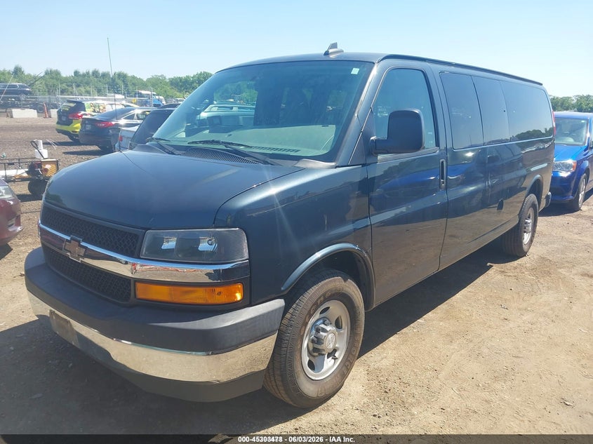 2017 Chevrolet Express 3500 VIN 1GAZGPFG4H1249268 IAAI salvage auction — NORMAL WEAR, Sf97 (Ohio), sold $23,125 on 2026-07-15 (photo 2)