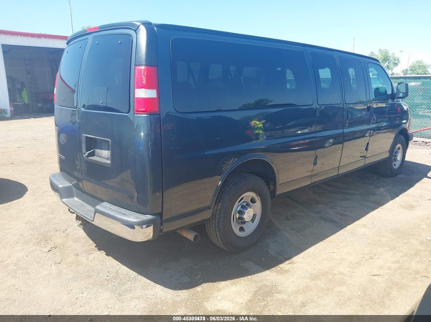 2017 Chevrolet Express 3500 VIN 1GAZGPFG4H1249268 IAAI salvage auction — NORMAL WEAR, Sf97 (Ohio), sold $23,125 on 2026-07-15 (photo 4)