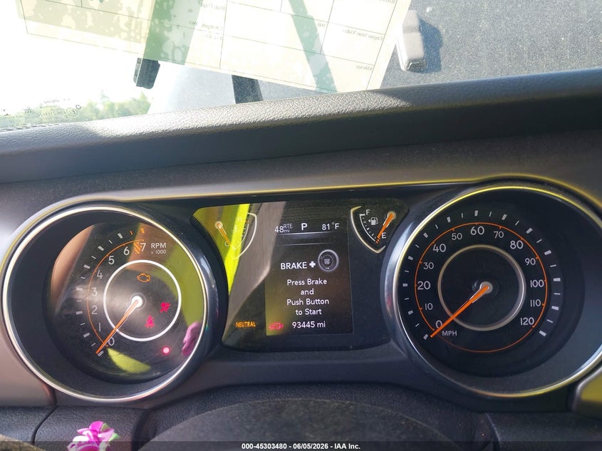 2019 Jeep Wrangler / VIN 1C4HJXDG2KW507997 IAAI salvage auction — REAR END, Salvage Title, sold $9,300 on 2026-08-01 (photo 7)