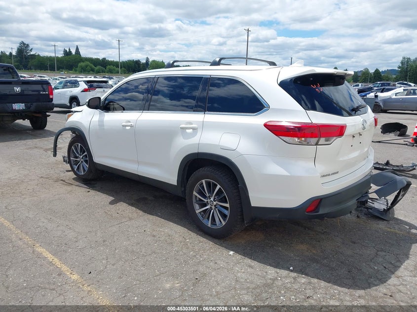 2019 Toyota Highlander VIN 5TDJZRFH7KS616354 IAAI salvage auction — FRONT END, Salvage Title, sold $8,850 on 2026-07-16 (photo 3)