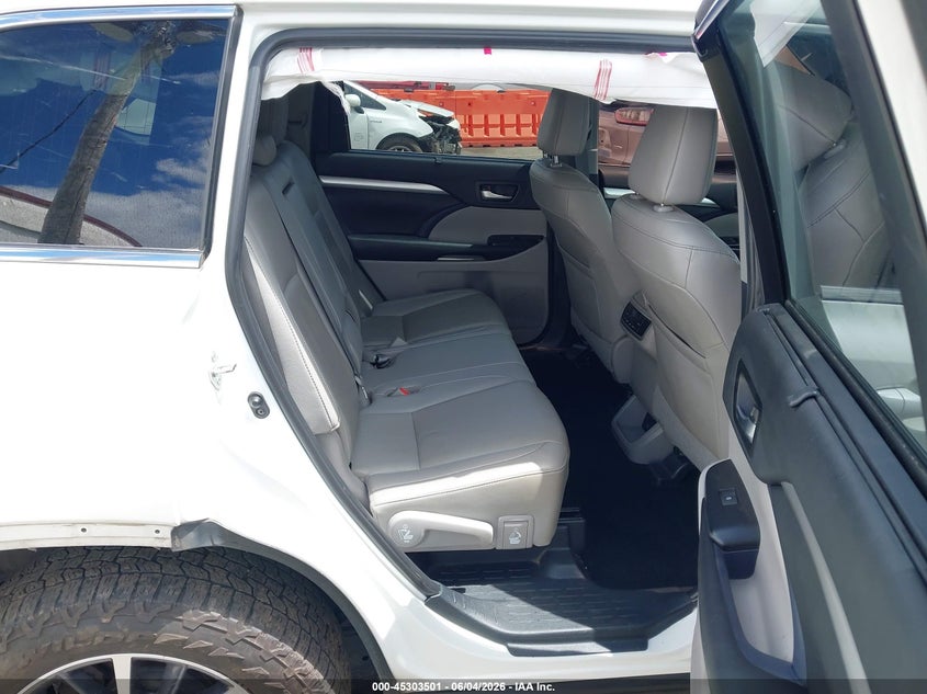 2019 Toyota Highlander VIN 5TDJZRFH7KS616354 IAAI salvage auction — FRONT END, Salvage Title, sold $8,850 on 2026-07-16 (photo 8)