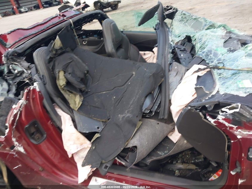 2016 Chevrolet Corvette VIN 1G1YB2D73G5118405 IAAI salvage auction — FRONT END, Salvage Title, sold $4,250 on 2026-07-09 (photo 5)