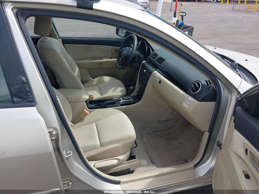 2005 Mazda 3 VIN JM1BK12FX51227627 IAAI salvage auction — NORMAL WEAR, Clear (Hawaii), sold $25 on 2026-07-21 (photo 5)