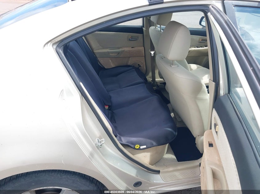 2005 Mazda 3 VIN JM1BK12FX51227627 IAAI salvage auction — NORMAL WEAR, Clear (Hawaii), sold $25 on 2026-07-21 (photo 8)