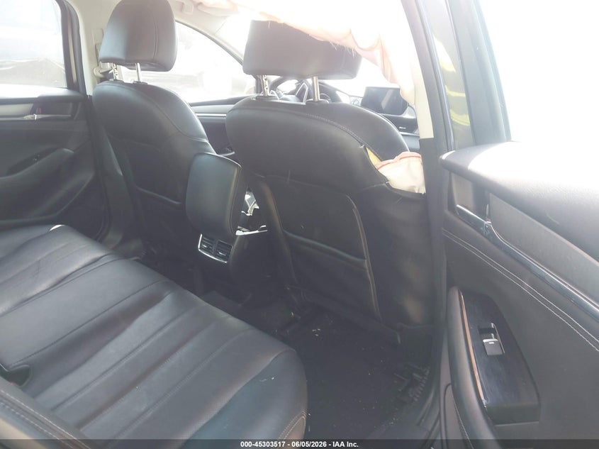 2020 Mazda 6 VIN JM1GL1WY4L1516076 IAAI salvage auction — RIGHT SIDE, Salvage Title, sold $4,050 on 2026-07-07 (photo 8)