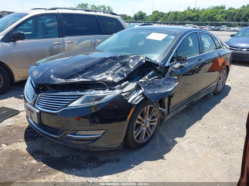 2013 Lincoln Mkz VIN 3LN6L2G9XDR815065 IAAI salvage auction — LEFT FRONT, Salvage Title, sold $500 on 2026-07-23 (photo 2)