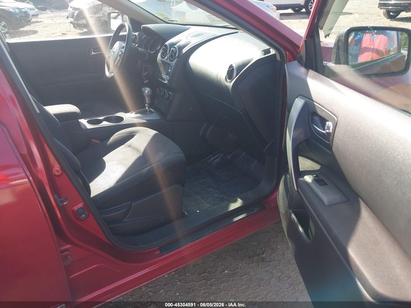 2011 Nissan Rogue VIN JN8AS5MVXBW279060 IAAI salvage auction — RIGHT REAR, Salvage (Massachusetts), sold $400 on 2026-07-10 (photo 5)