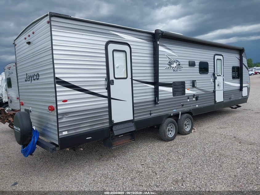 2020 Jayco Jay Flight VIN 1UJBJ0BRXL17X0352 IAAI salvage auction — FRONT END, Salvage (Illinois), sold $4,200 on 2026-09-22 (photo 4)