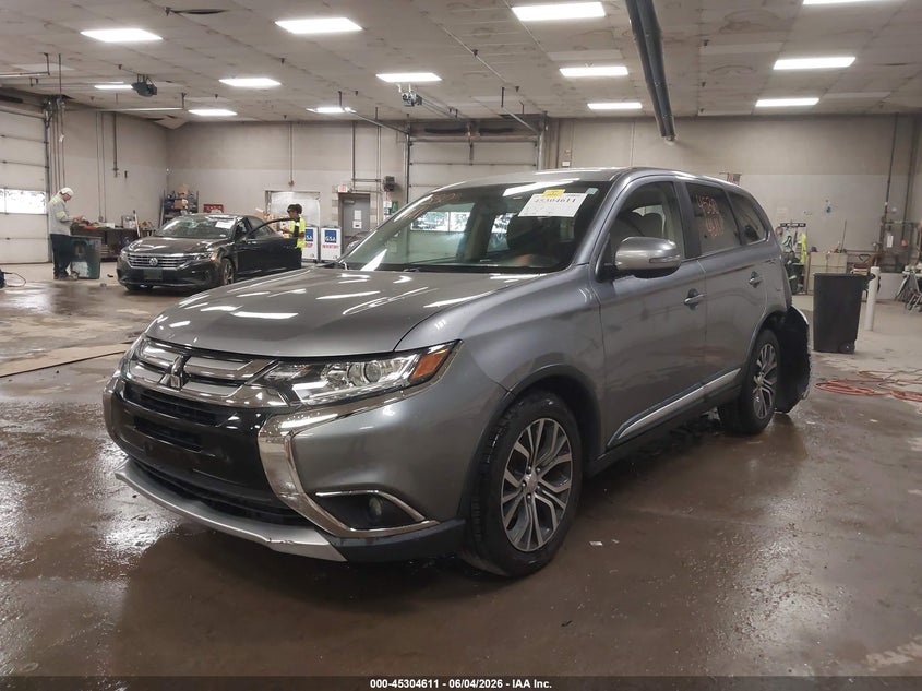 2017 Mitsubishi Outlander VIN JA4AD3A36HZ058134 IAAI salvage auction — REAR END, Salvage Title, sold $2,325 on 2026-07-20 (photo 2)