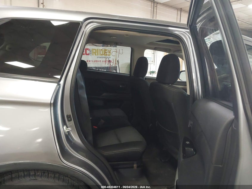 2017 Mitsubishi Outlander VIN JA4AD3A36HZ058134 IAAI salvage auction — REAR END, Salvage Title, sold $2,325 on 2026-07-20 (photo 8)