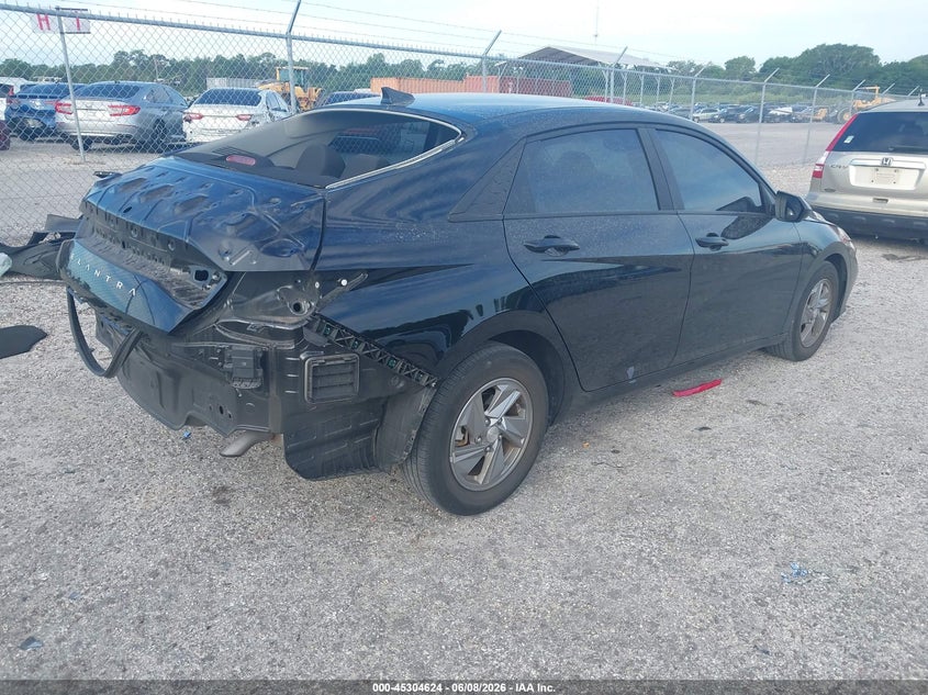 2024 Hyundai Elantra VIN KMHLL4DGXRU799452 IAAI salvage auction — REAR END, Rebuildable (Florida), sold $3,000 on 2026-07-30 (photo 4)
