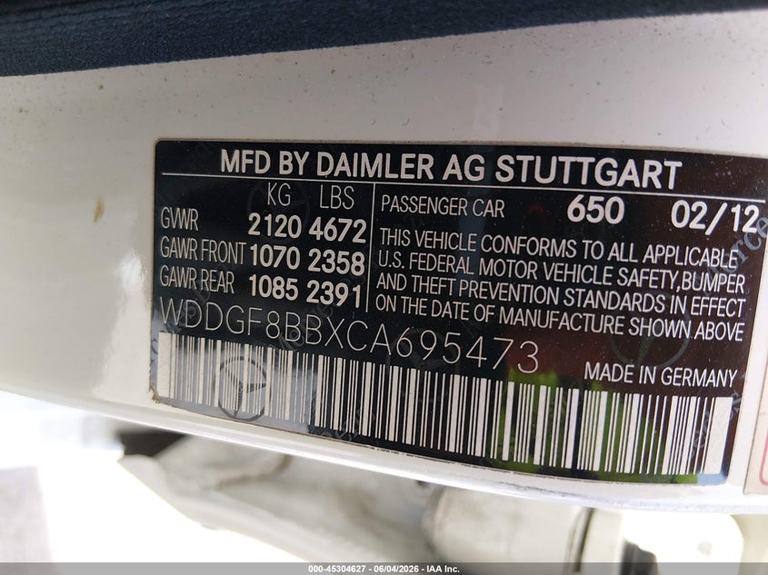 2012 Mercedes-benz C-klasse VIN WDDGF8BBXCA695473 IAAI salvage auction — FRONT END, Salvage Title, sold $625 on 2026-07-20 (photo 9)