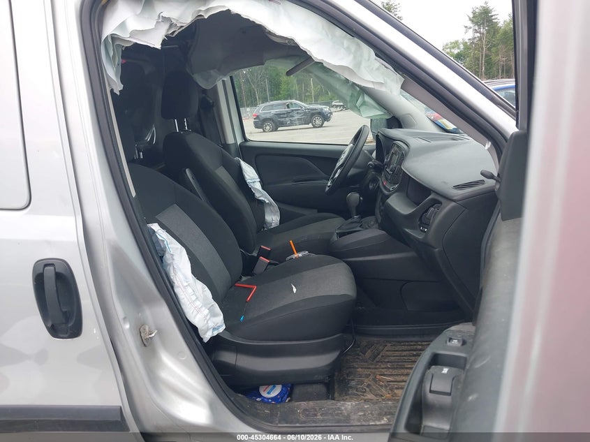 2022 Ram Promaster city VIN ZFBHRFAB4N6X73797 IAAI salvage auction — RIGHT FRONT, Salvage Title, sold $3,650 on 2026-08-12 (photo 5)