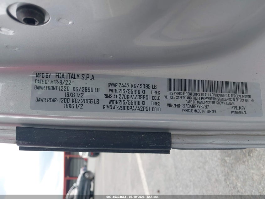 2022 Ram Promaster city VIN ZFBHRFAB4N6X73797 IAAI salvage auction — RIGHT FRONT, Salvage Title, sold $3,650 on 2026-08-12 (photo 9)