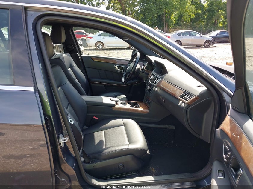2012 Mercedes-benz VIN WDDHF2EB2CA522849 IAAI salvage auction — REAR END, Salvage Title, sold $1,650 on 2026-07-19 (photo 5)