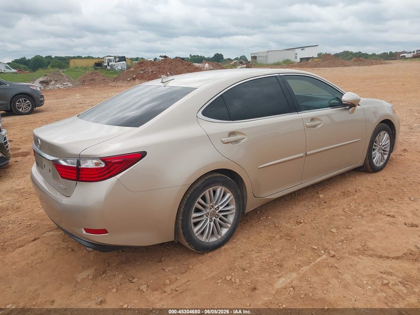 2014 Lexus ES VIN JTHBK1GG8E2113541 IAAI salvage auction — HAIL, Clear (Missouri), sold $8,050 on 2026-07-06 (photo 4)