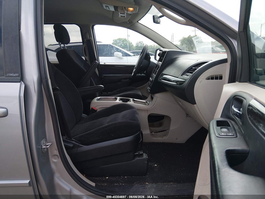 2014 Dodge Caravan VIN 2C4RDGCG7ER263564 IAAI salvage auction — HAIL, Salvage Title, sold $1,800 on 2026-07-24 (photo 5)