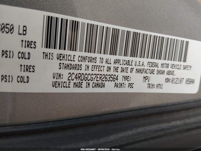 2014 Dodge Caravan VIN 2C4RDGCG7ER263564 IAAI salvage auction — HAIL, Salvage Title, sold $1,800 on 2026-07-24 (photo 9)