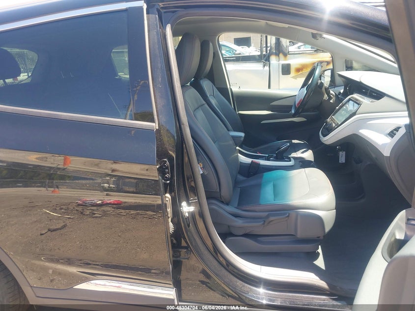 2021 Chevrolet Bolt euv VIN 1G1FZ6S05M4107097 IAAI salvage auction — UNDERCARRIAGE, Salvage Title, sold $5,500 on 2026-07-08 (photo 5)