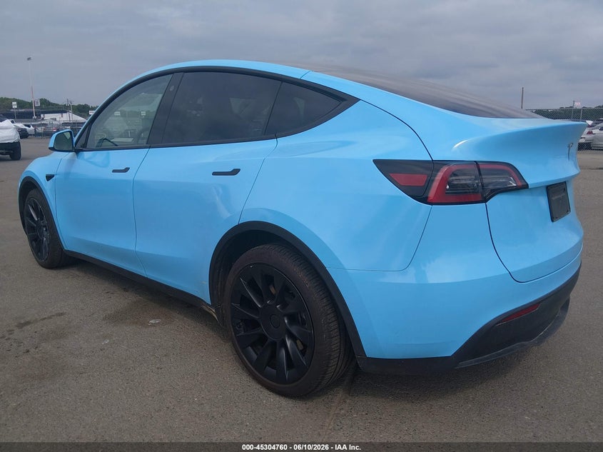 2023 Tesla Model y VIN 7SAYGAEE9PF645026 IAAI salvage auction — RIGHT FRONT, Salvage (New Jersey), sold $15,600 on 2026-07-30 (photo 3)