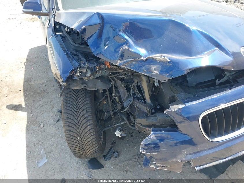 2014 BMW X1 VIN WBAVL1C56EVY13165 IAAI salvage auction — FRONT END, Salvage (Pennsylvania), sold $1,200 on 2026-07-24 (photo 6)