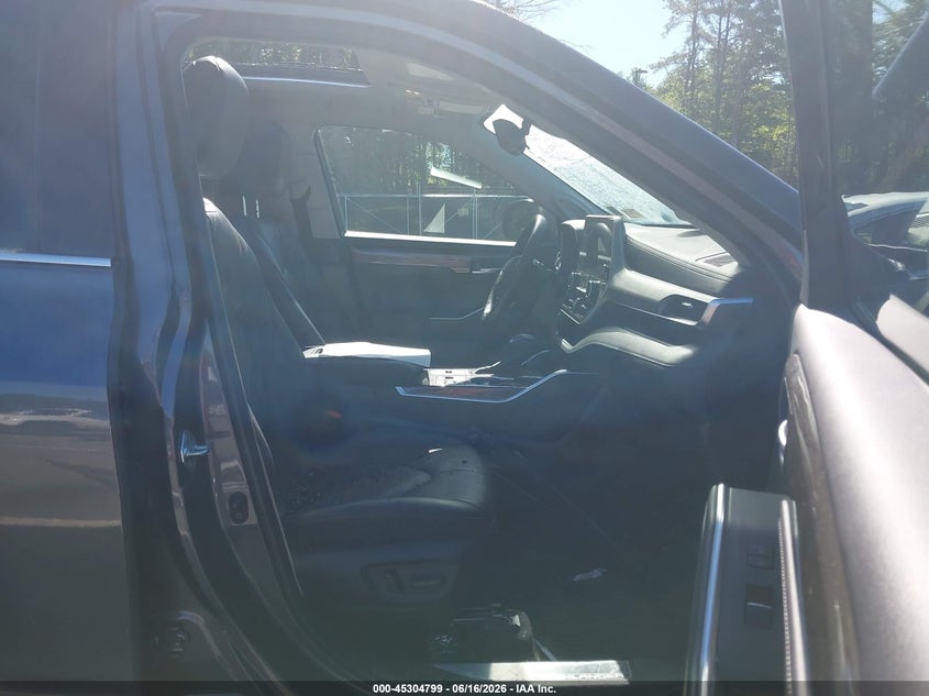 2024 Toyota Highlander VIN 5TDEBRCHXRS630446 IAAI salvage auction — ROOF, Salvage Title, sold $25 on 2026-07-30 (photo 5)