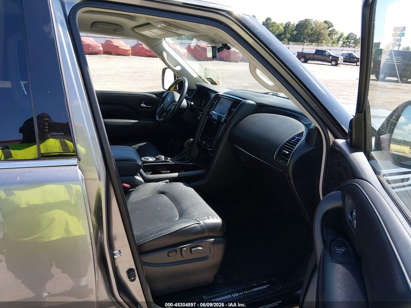 2020 Infiniti Qx80 VIN JN8AZ2NF3L9705320 IAAI salvage auction — FRONT & REAR, Salvage Title, sold $9,000 on 2026-08-17 (photo 5)