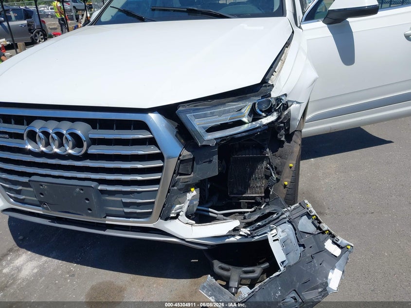 2017 Audi Q7 VIN WA1AAAF76HD006721 IAAI salvage auction — LEFT FRONT, Salvage Title, sold $5,300 on 2026-07-23 (photo 6)
