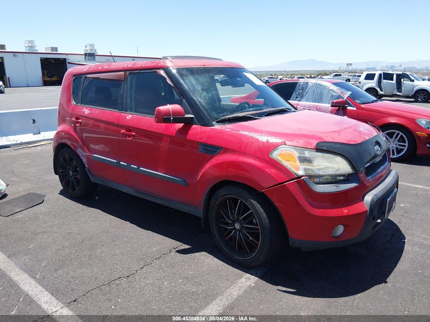 2011 Kia Soul VIN KNDJT2A20B7299068 IAAI salvage auction — LEFT & RIGHT, Salvage (Nevada), sold $100 on 2026-07-13 (photo 1)