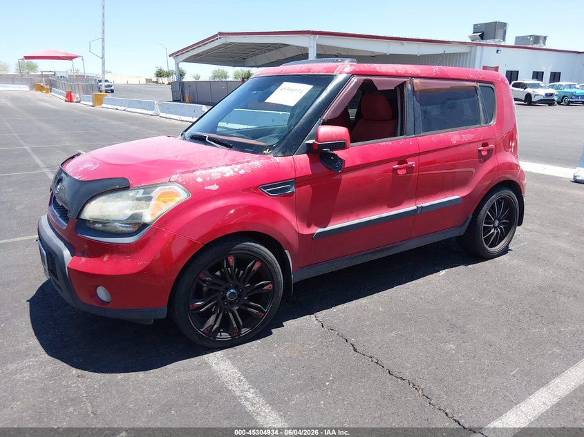 2011 Kia Soul VIN KNDJT2A20B7299068 IAAI salvage auction — LEFT & RIGHT, Salvage (Nevada), sold $100 on 2026-07-13 (photo 2)